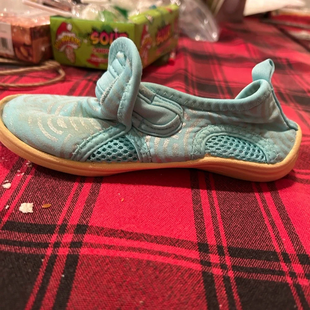 Disney Kids Ariel/The Little Mermaid Water Shoes Size 9